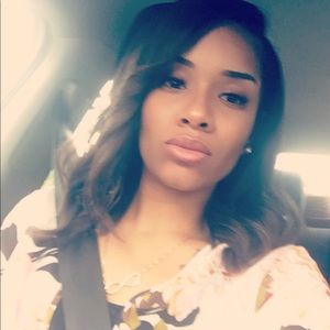 Meet your Posher, Mayanna